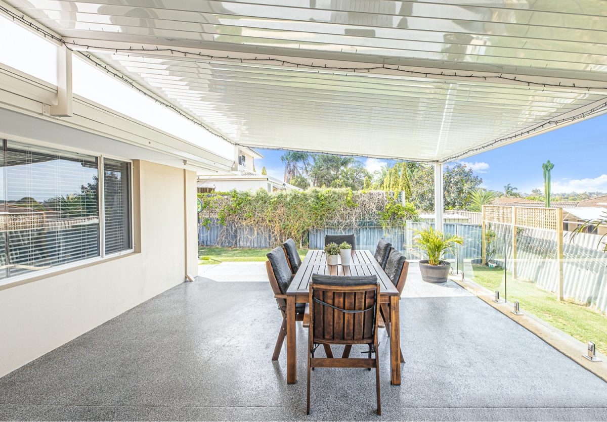 flat-roof-patio-installation-in-perth-western-australia-outdoor-world